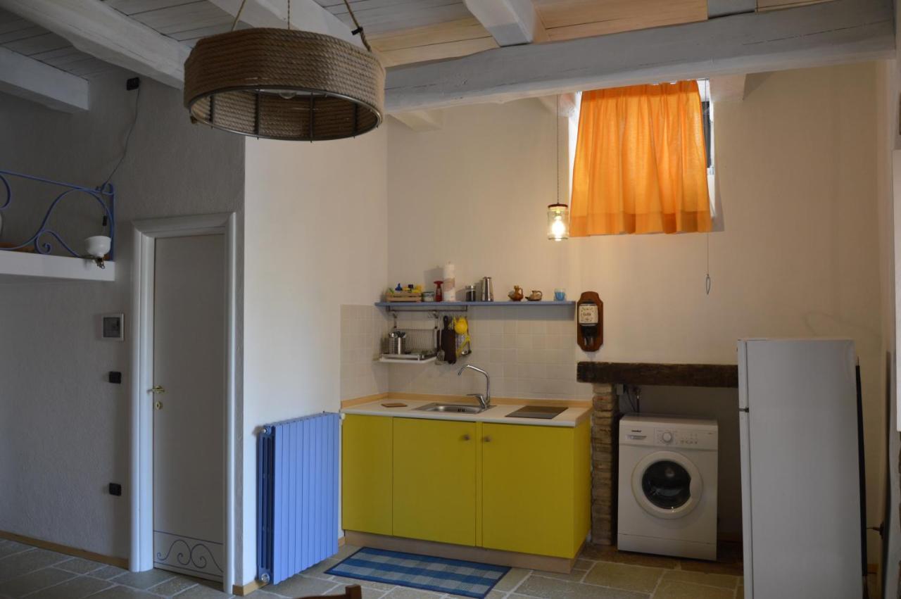 Capovalle B&B เวโนซา ภายนอก รูปภาพ